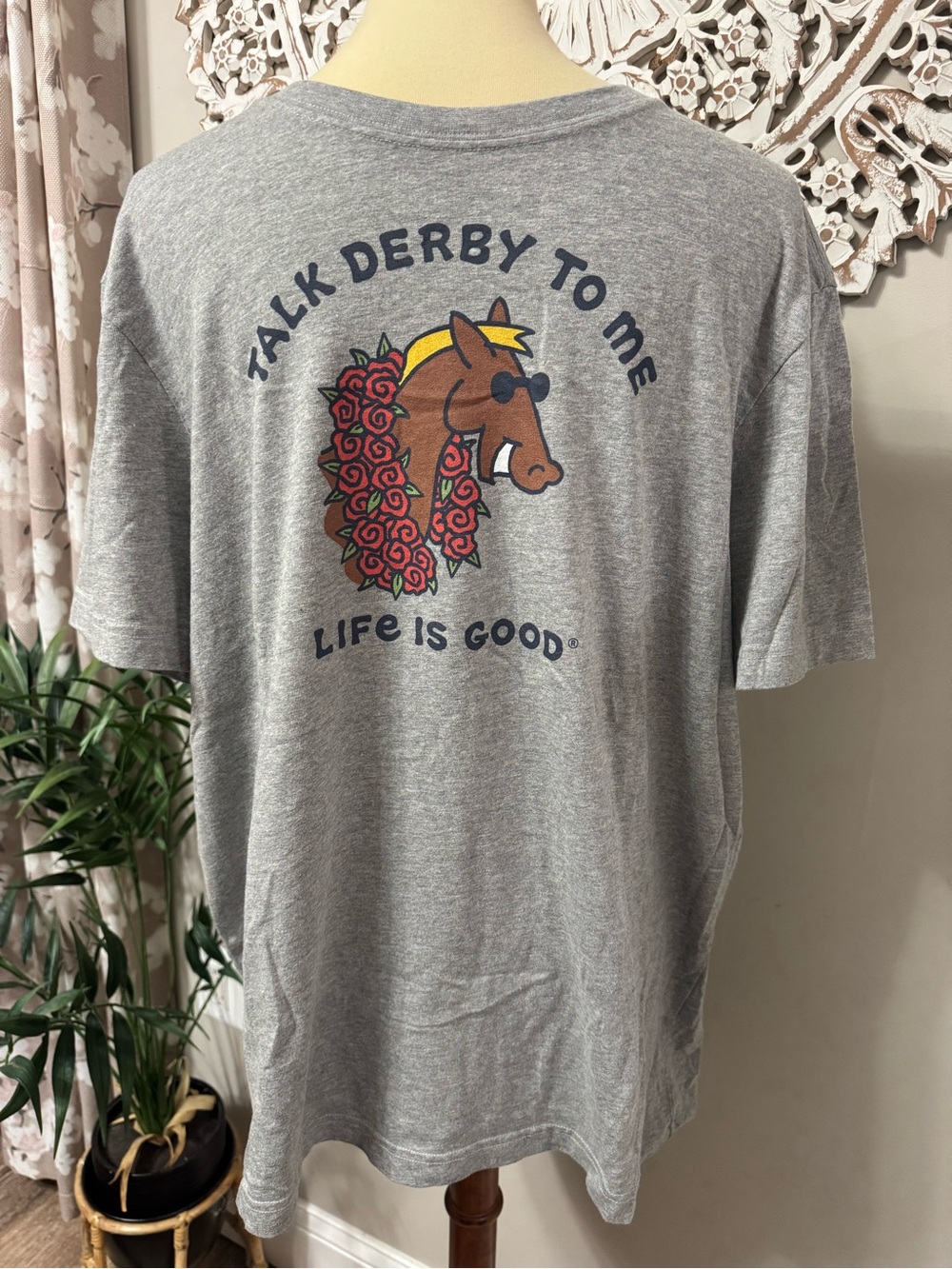 Life Is Good Men's Gray Graphic Tee T-Shirt “Talk Derby to Me” Horse Sz Large